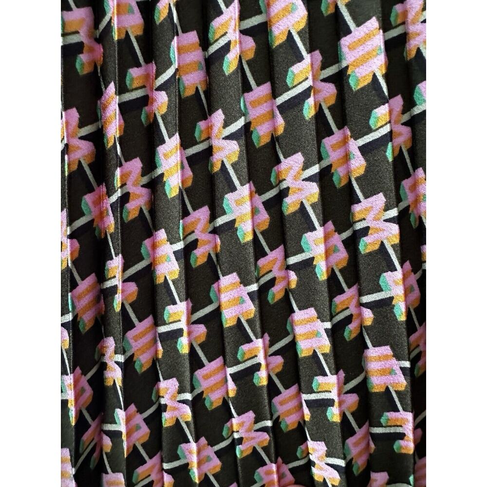 Scotch & Soda Black and Pink Pleated Midi Skirt - Picture 9 of 11